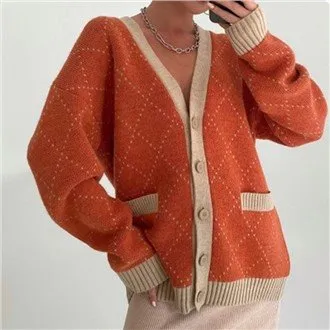 Elmas Cepli Triko Kazak